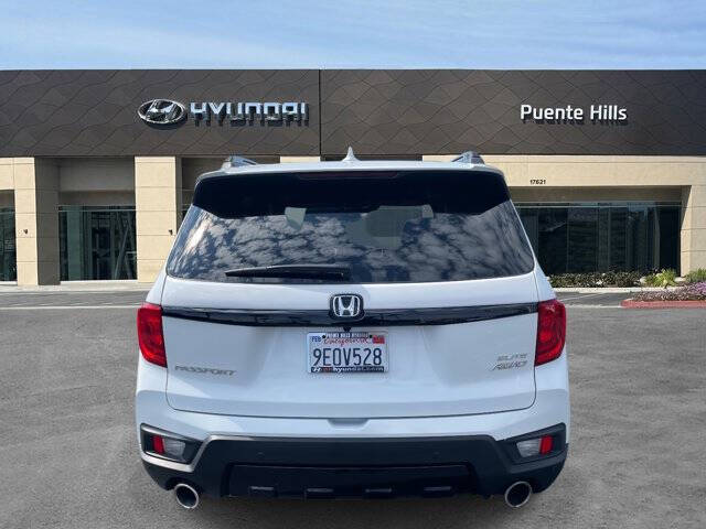 2023 Honda Passport Elite