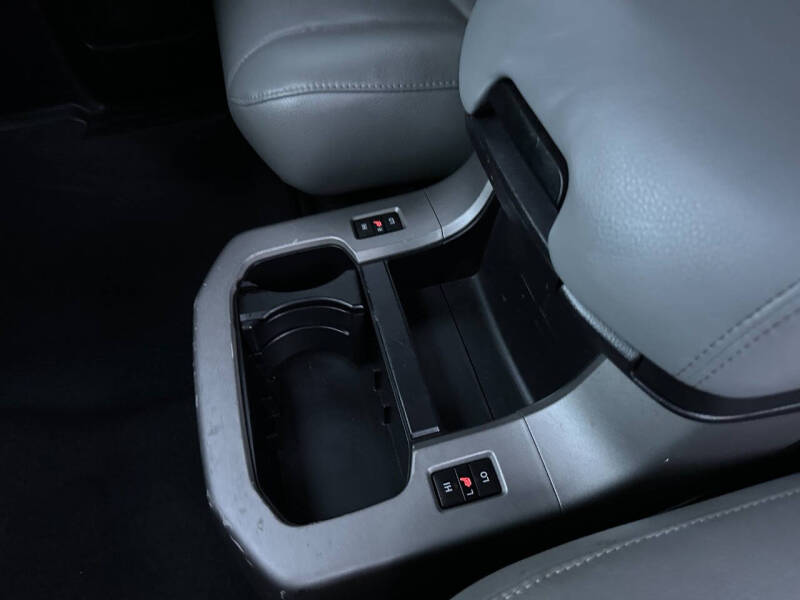 2019 Toyota Sequoia Platinum