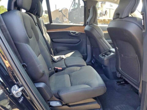 2025 Volvo XC90 B6 Plus Bright Theme 7P