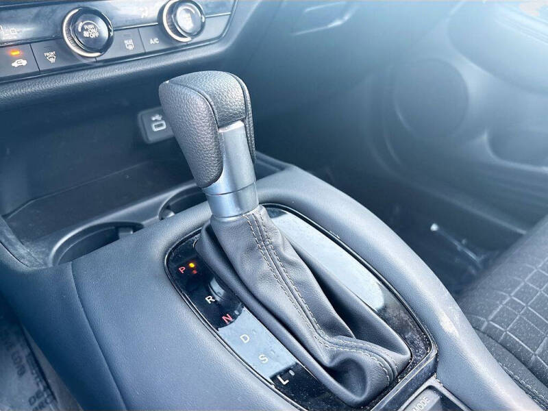 2024 Honda HR-V LX