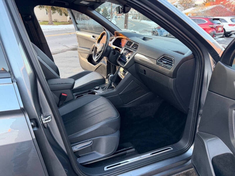 2022 Volkswagen Tiguan SE R-Line Black 4Motion