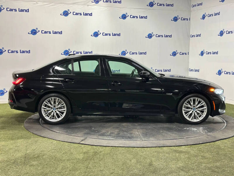 2023 BMW 3 Series 330e