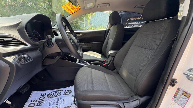 2022 Hyundai Accent SEL