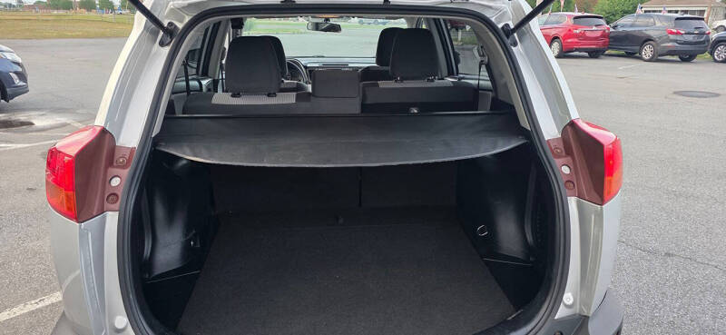 2014 Toyota RAV4 LE