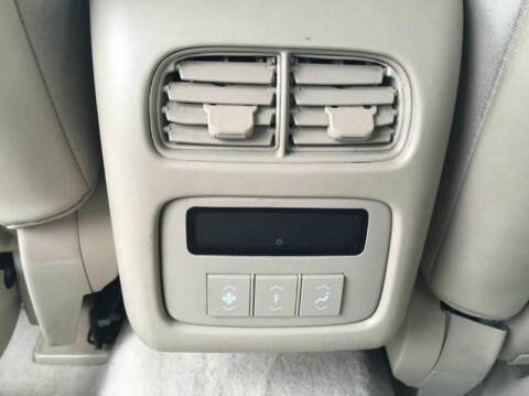 2009 Cadillac DTS Pro