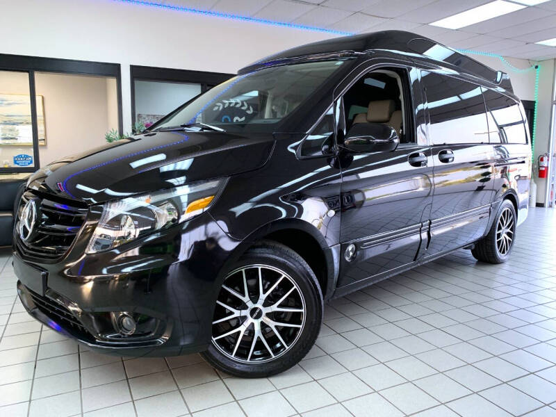 2023 Mercedes-Benz Metris Passenger