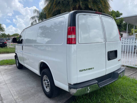 2018 GMC Savana 2500