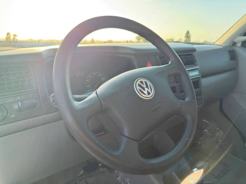 2003 Volkswagen EuroVan MV