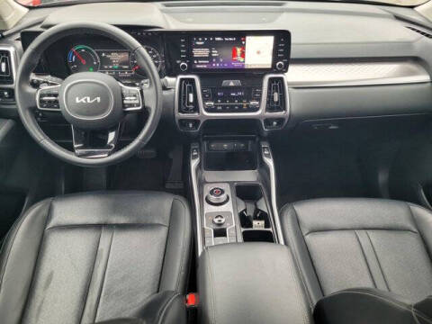 2023 Kia Sorento Hybrid EX