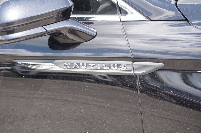 2023 Lincoln Nautilus Standard
