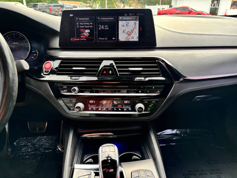 2018 BMW M5