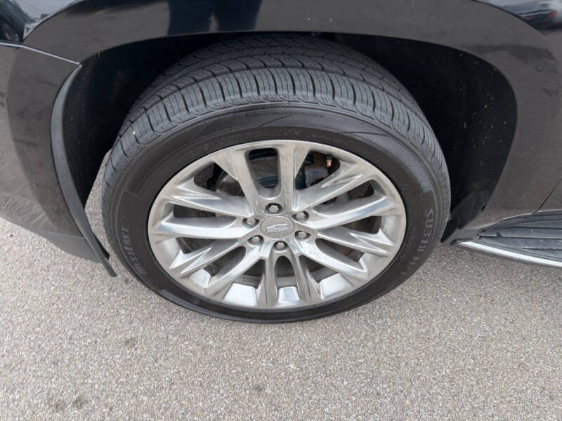 2019 Cadillac Escalade Luxury