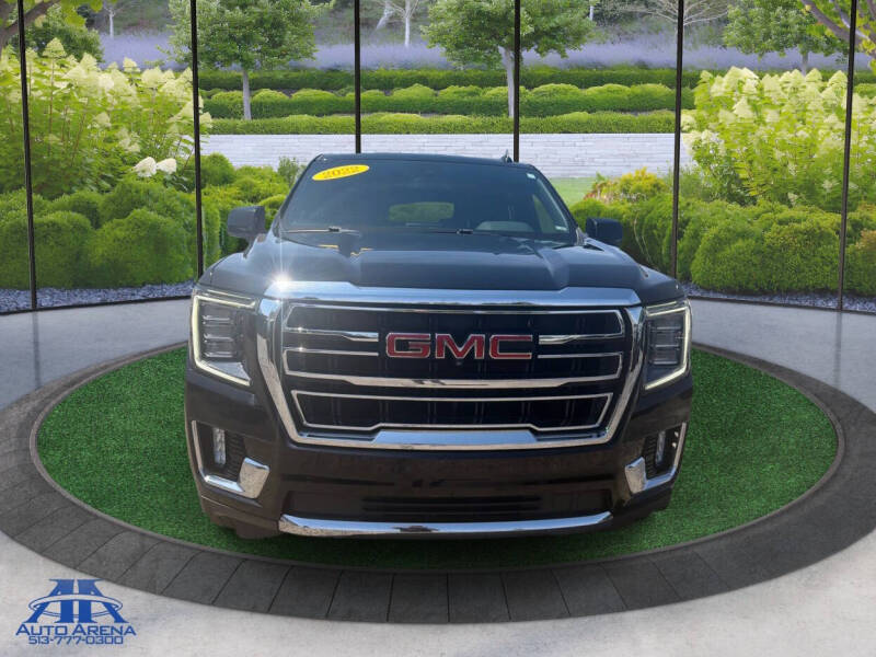 2022 GMC Yukon SLT