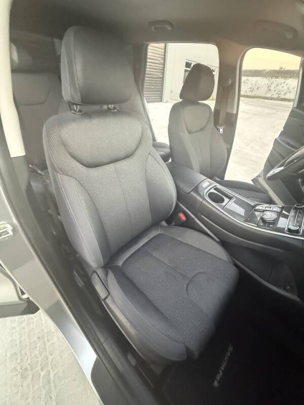 2022 Hyundai Santa Fe SE