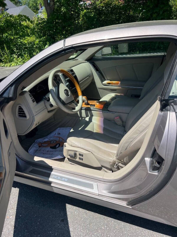 2004 Cadillac XLR