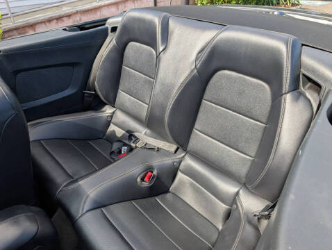 2015 Ford Mustang EcoBoost Premium