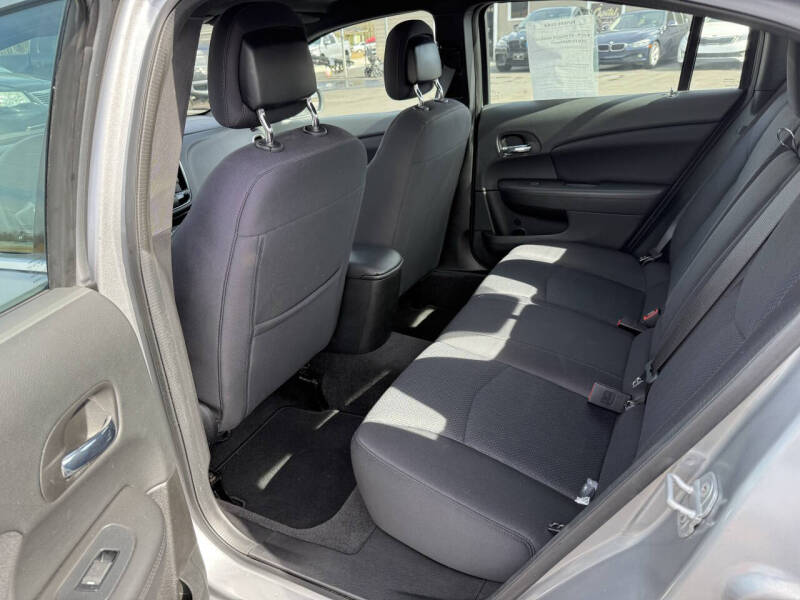 2013 Chrysler 200 Touring