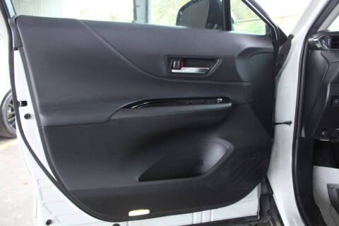 2021 Toyota Venza LE