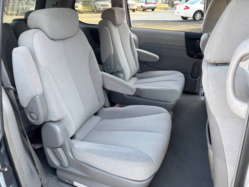 2007 Kia Sedona
