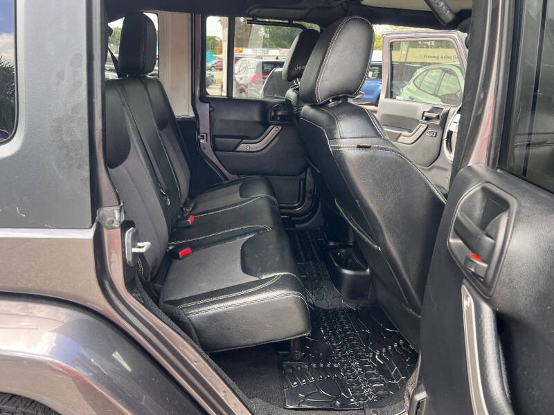 2016 Jeep Wrangler Unlimited Freedom