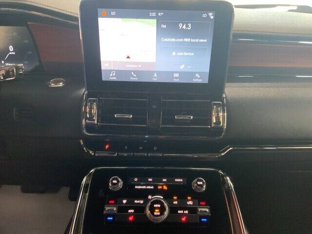 2019 Lincoln Navigator Select