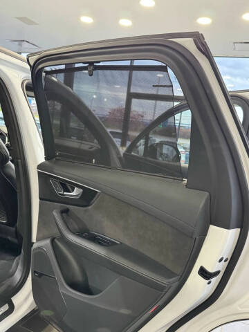 2020 Audi SQ7 4.0T quattro Prestige