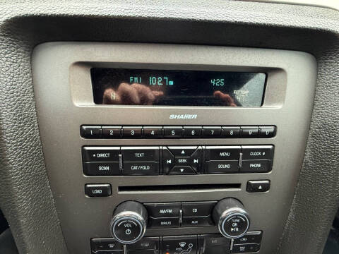 2011 Ford Mustang V6 Premium