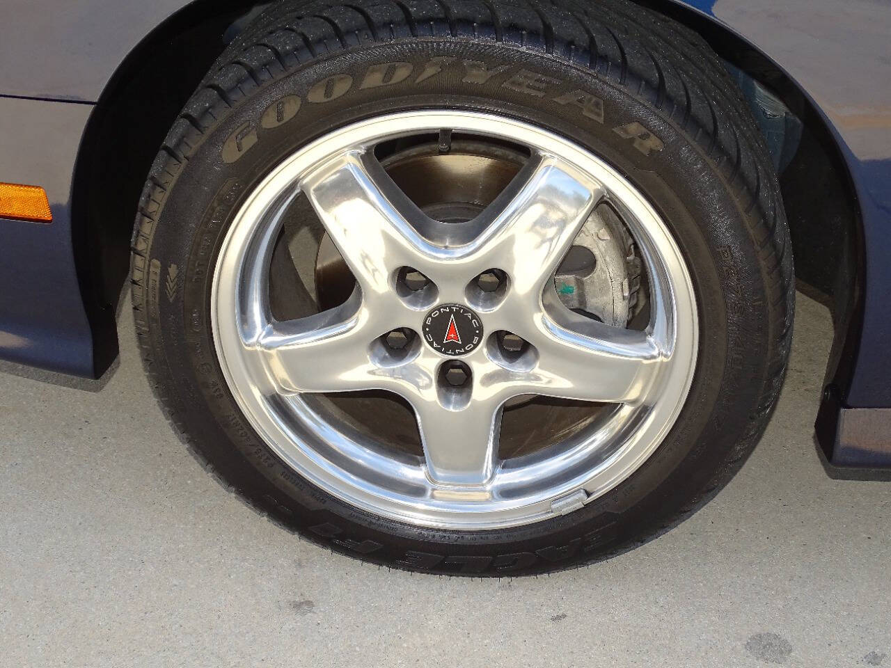 2002 Pontiac Firebird 22