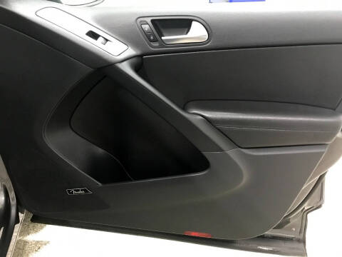 2015 Volkswagen Tiguan SEL 4Motion