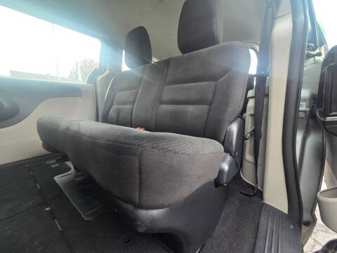 2016 Dodge Grand Caravan American Value Package