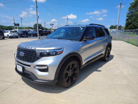 2024 Ford Explorer ST-Line