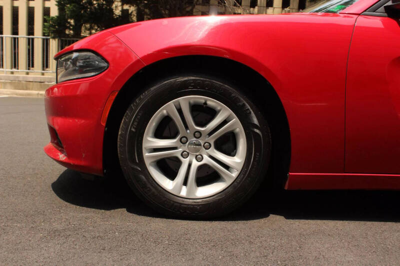 2016 Dodge Charger SE