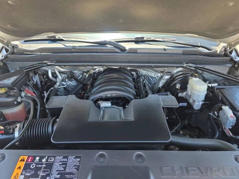 2017 Chevrolet Suburban LS