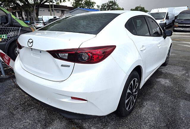 2018 Mazda MAZDA3 Sport