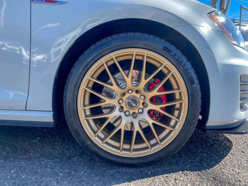 2015 Volkswagen Golf GTI