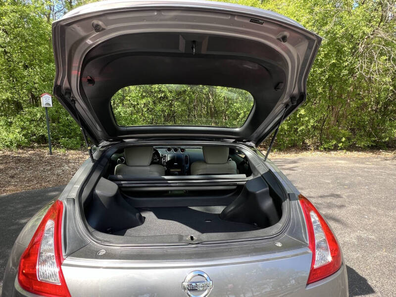 2009 Nissan 370Z Touring