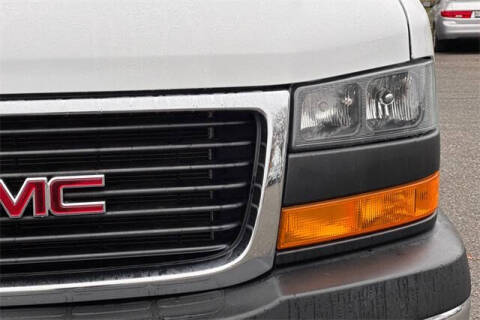 2023 GMC Savana 2500