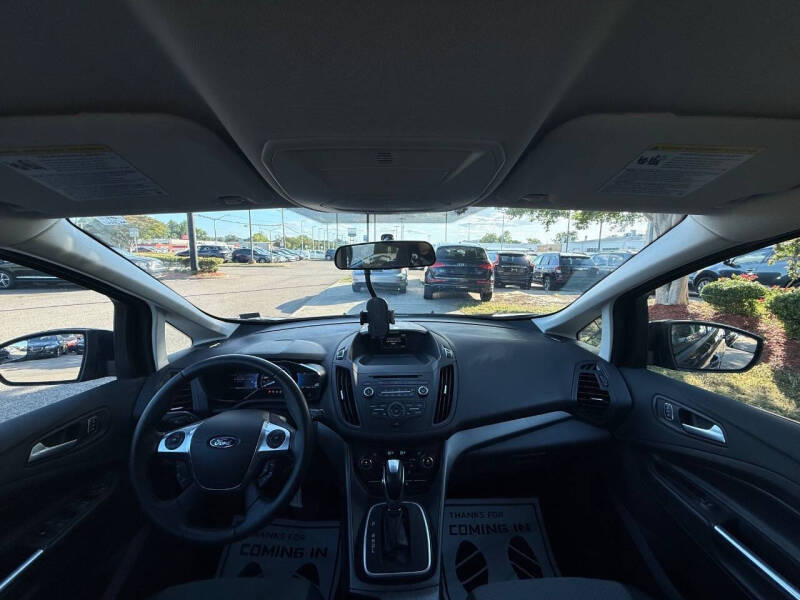 2017 Ford C-MAX Energi SE