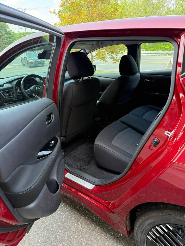 2024 Nissan LEAF SV PLUS