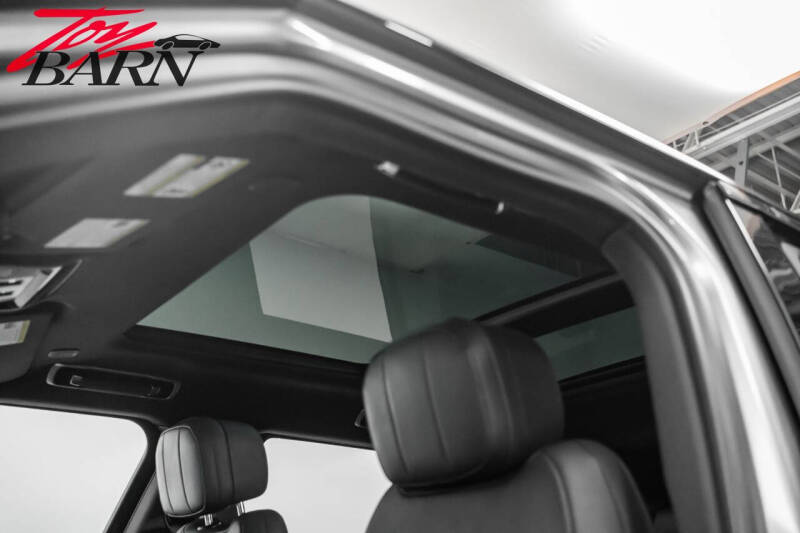 2023 Land Rover Range Rover P400 SE