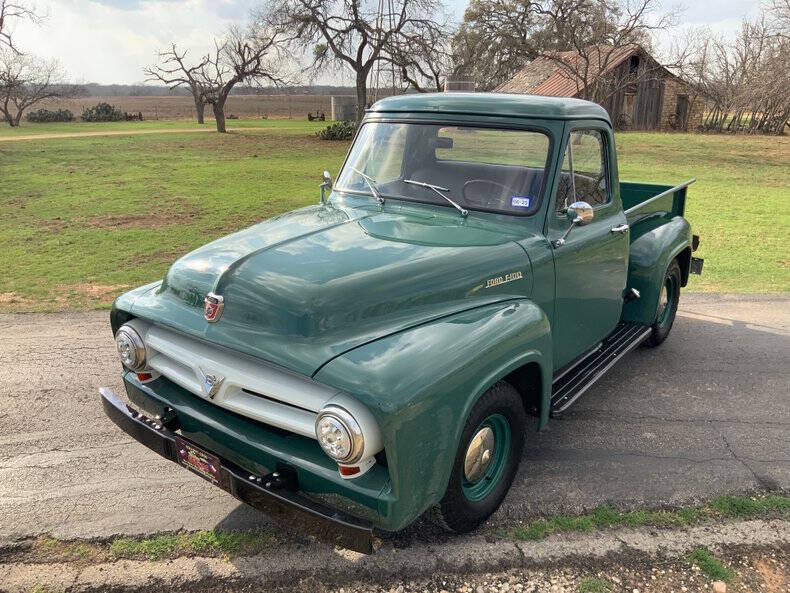 1953 Ford F-100