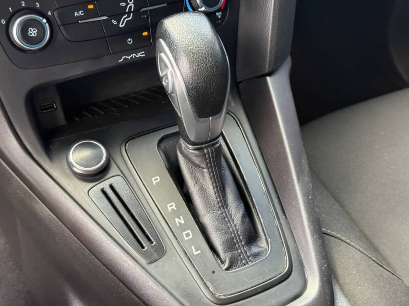 2017 Ford Focus SE