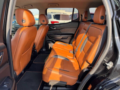 2017 GMC Acadia SLT-1