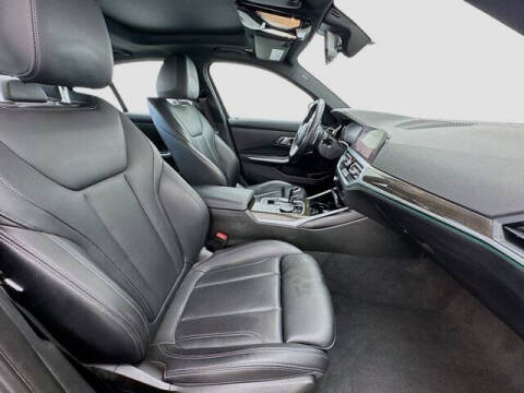 2022 BMW 3 Series 330i