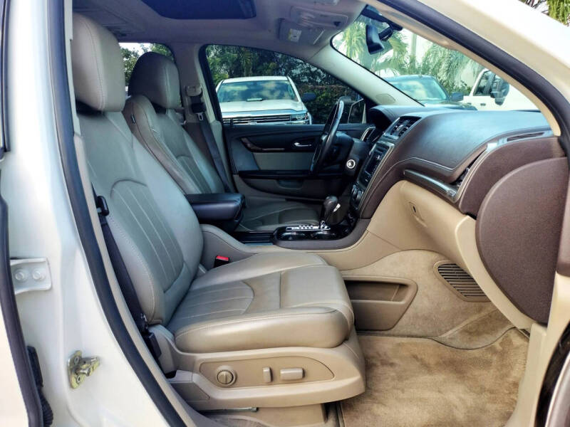 2013 GMC Acadia Denali