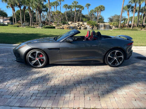 2016 Jaguar F-TYPE R