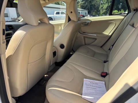 2015 Volvo V60 T5 Premier Plus