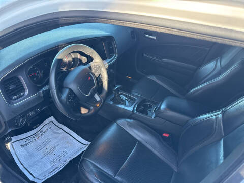 2017 Dodge Charger SXT