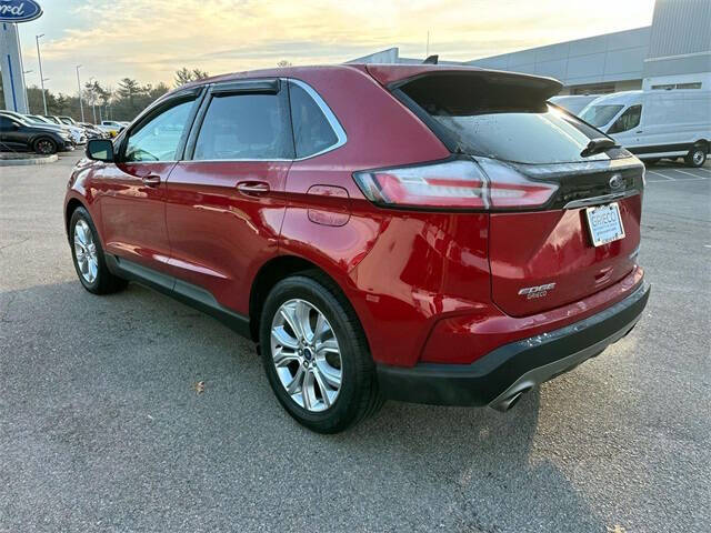 2020 Ford Edge Titanium