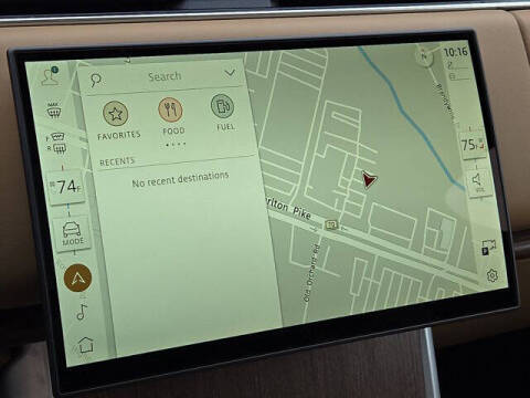 2025 Land Rover Range Rover P400 SE LWB